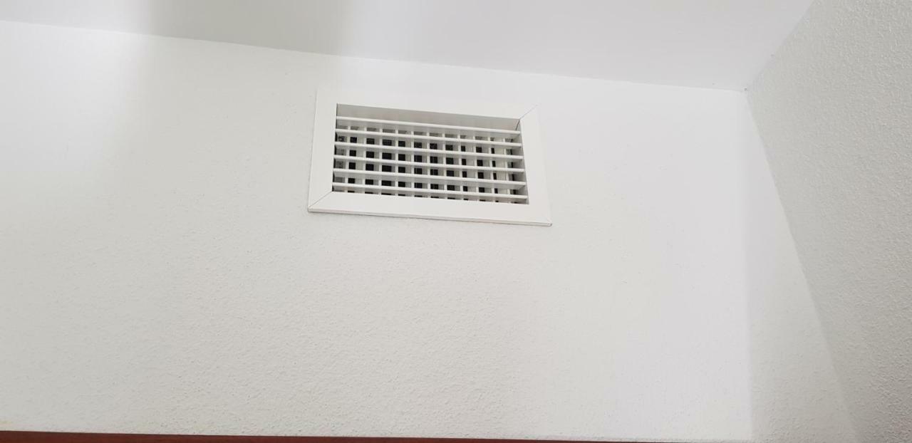 Duplex Calle Padre Lerchundi Con Parking Y Wifi Чипиона Экстерьер фото